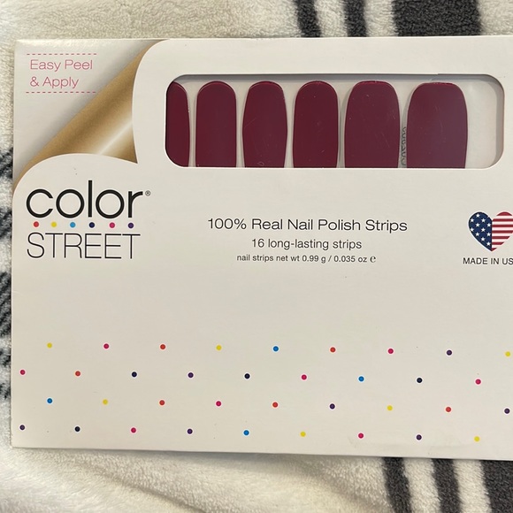 NEW colorstreet “London calling” - Picture 1 of 3